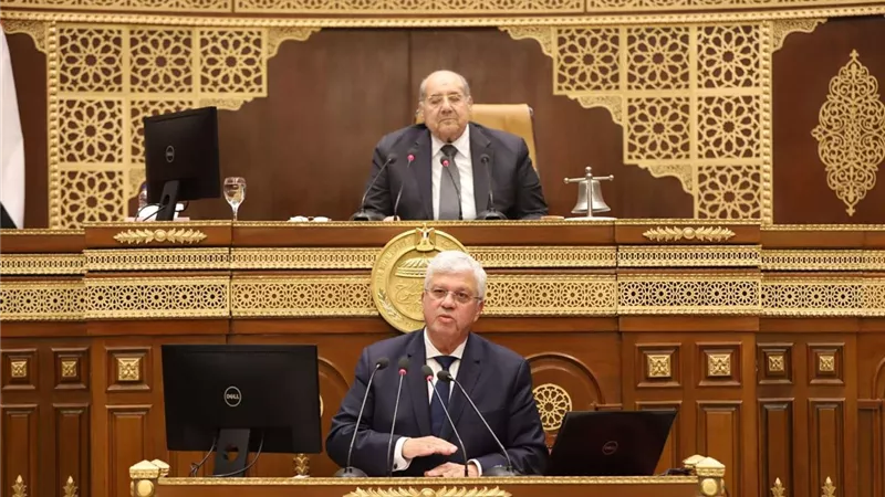 الحكومة تُطالب الشيوخ بتأجيل مناقشة الطلبات المقدمة لجلسة الغد