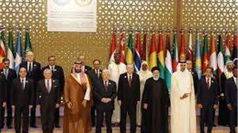 تفاصيل اللقاء العربي مع الرئيس السيسي بالرياض.. غدًا