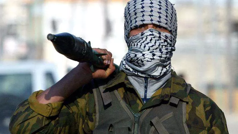 زعيم المعارضة الإسرائيلية يدعو الحكومة لاستكمال المرحلة الثانية من اتفاق وقف إطلاق النار