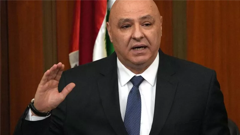 رئيس لبنان يتهم إسرائيل بخرق اتفاق وقف النار ويطالب واشنطن بالتدخل