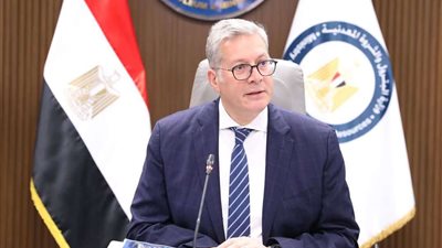 بالصور.. توجيهات لوزير البترول بوضع خطة لإدراج اكتشافات الغاز غير المنماة