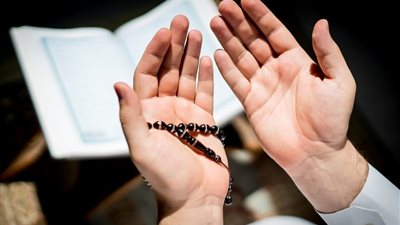 في سكون السحور ونور الفجر.. أدعية تفتح أبواب الرحمة في رمضان