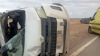 إصابة 5 أشخاص إثر حادث انقلاب سيارة ميكروباص بمدينة 6 أكتوبر