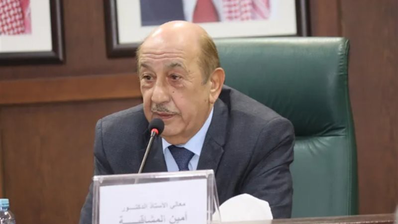 الدكتور آمين المشاقبة
