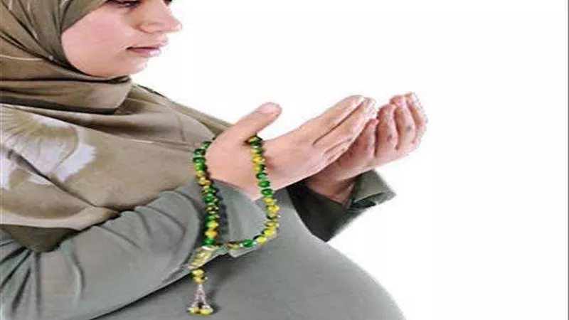 متى يجوز للحامل الإفطار في رمضان؟.. 