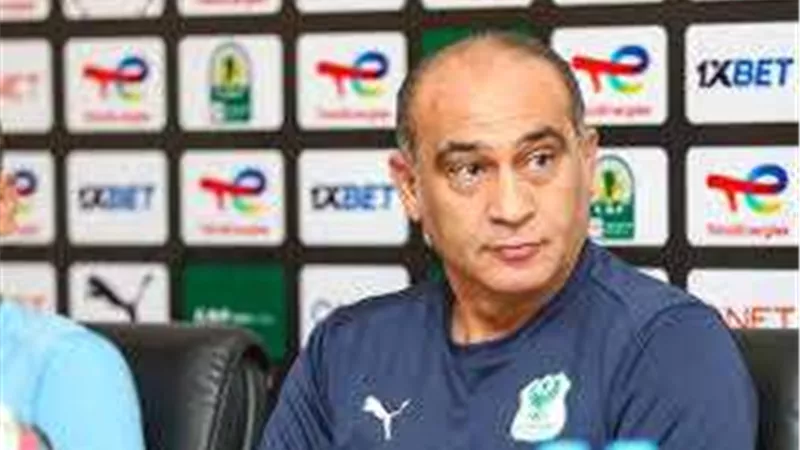 بديلاً لأيمن الرمادي.. علي ماهر يبدأ أولى مرانه مع سيراميكا كليوباترا