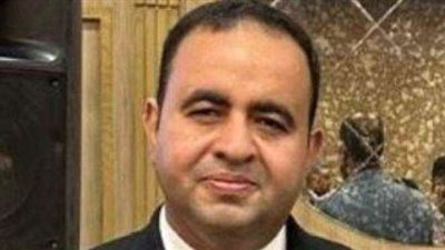 مشيداً بدور المرأة المصرية الفعال.. 