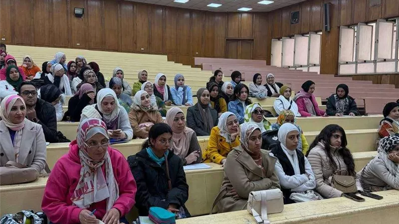 آداب عين شمس تنظم ندوة بعنوان اضطراب طيف التوحد من الوعي إلى التقدم