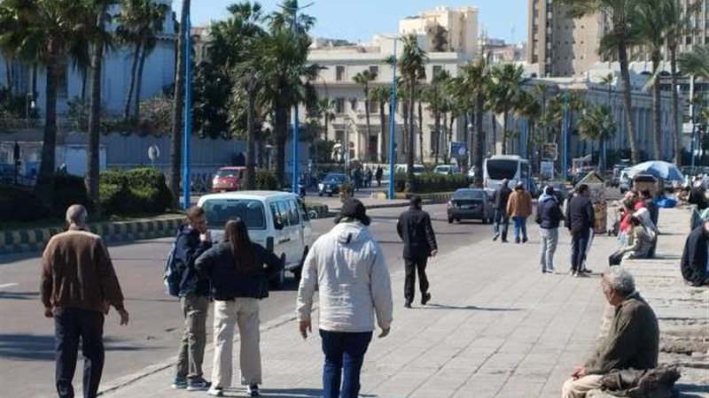 موجة دافئة تقترب..