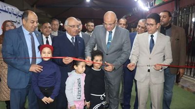 معارض 