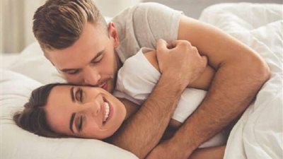 ما هو الإبساس في العلاقة الزوجية؟.. مفهومه وأهميته في تعزيز الترابط بين الزوجين