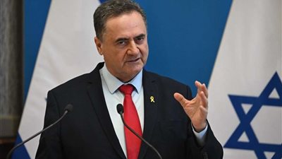 وزير الدفاع الإسرائيلي: سنبقى بالمواقع الـ5 جنوبي لبنان بغض النظر عن أي مفاوضات