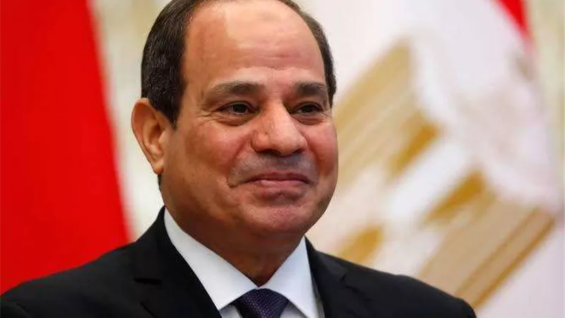السيسي: مصر  تمارس دورا مهما لدعم الأمن والاستقرار للمنطقة
