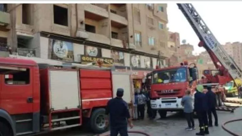 حريق ضخم في هنجر للغزل والنسيج بكفر الشيخ يصيب 19 شخصًا بالاختناق