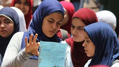 كل ما تريد معرفته عن مواصفات امتحان اللغة الإنجليزية لطلاب الصف الثالث الثانوي 2025