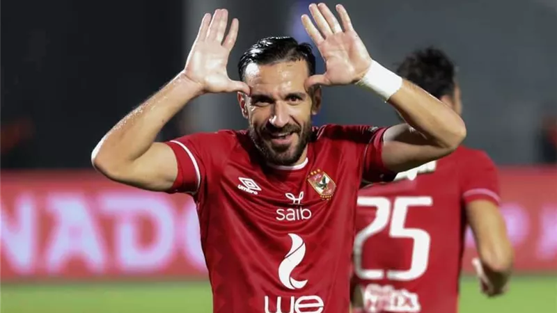 بعد فترة غياب طويلة.. معلول يعود للمشاركة مع الأهلي في كأس الرابطة