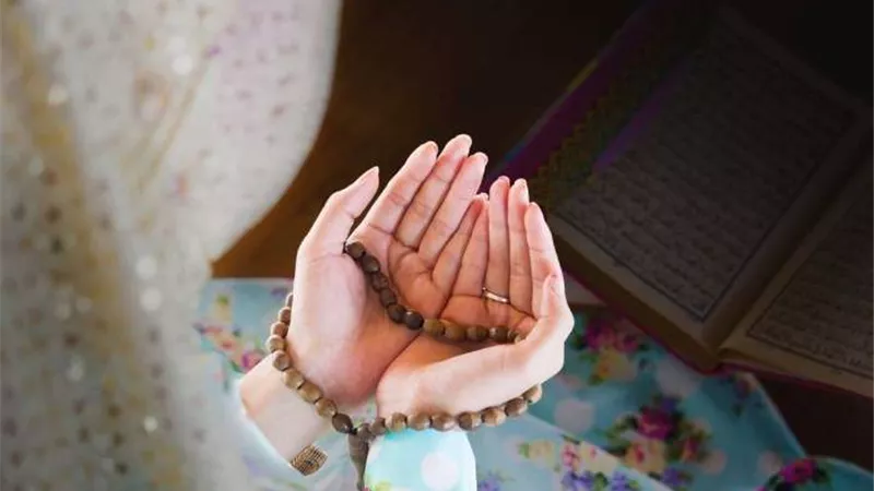 علامات ليلة القدر وأدعيتها..  فرصة لا تضيعها