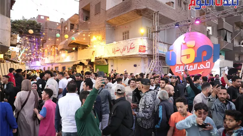 بالصور.. حضور كثيف في إفطار أهل المطرية الحادي عشر