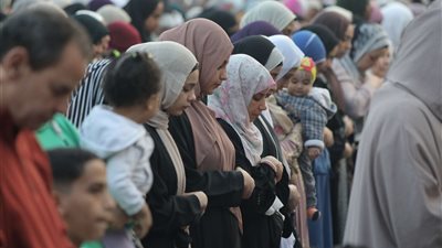 مواعيد صلاة العيد 2025 في مصر.. متى تبدأ التكبيرات في محافظتك؟