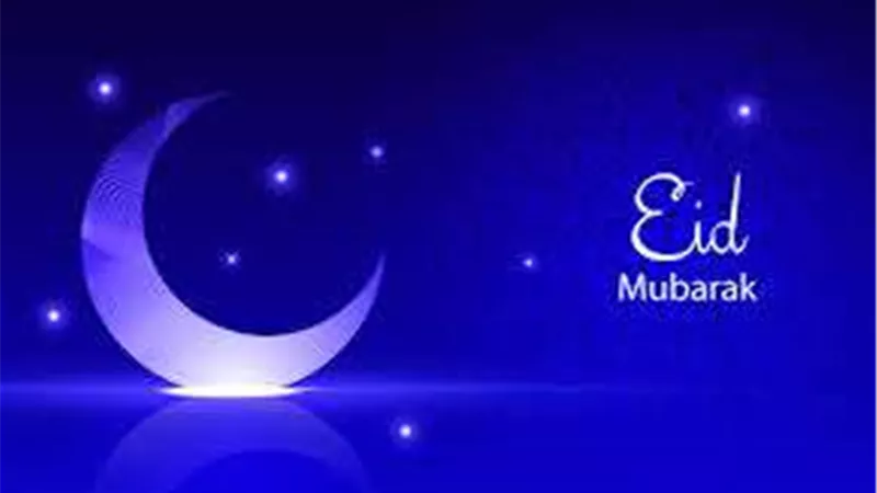 صور وبوستات تهنئة عيد الفطر 2025.. رسائل وعبارات مميزة للأهل والأصدقاء