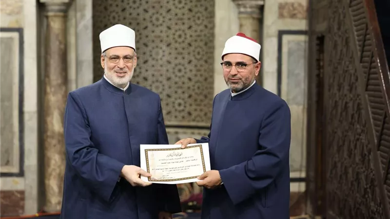 وكيل الأزهر يشيد بجهود الجامع الأزهر خلال شهر رمضان ويثمن دور العاملين به