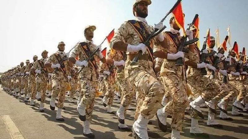 مساعد المكتب السياسي بالجيش الإيراني: سنضرب مصالح العدو إذا استهداف بلادنا