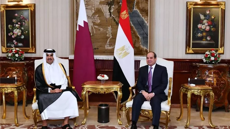 قطر تنفي مزاعم إضعاف دور مصر في وساطة غزة وتؤكد التزامها بالحل السلمي