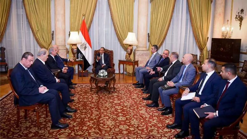 وزير الخارجية يؤكد رفض المحاولات الإسرائيلية لتقويض وحدة الأراضي الفلسطينية