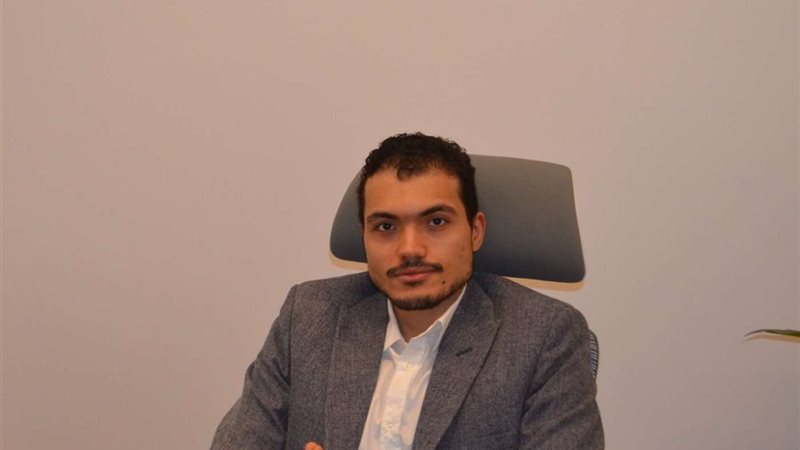 الدكتور مصطفي شلش