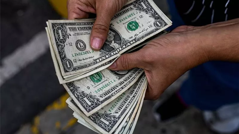 تخطى حاجز الـ 51 جنيهًا.. قفزة مفاجئة في سعر الدولار اليوم 6 أبريل 2025 مقابل الجنيه المصري