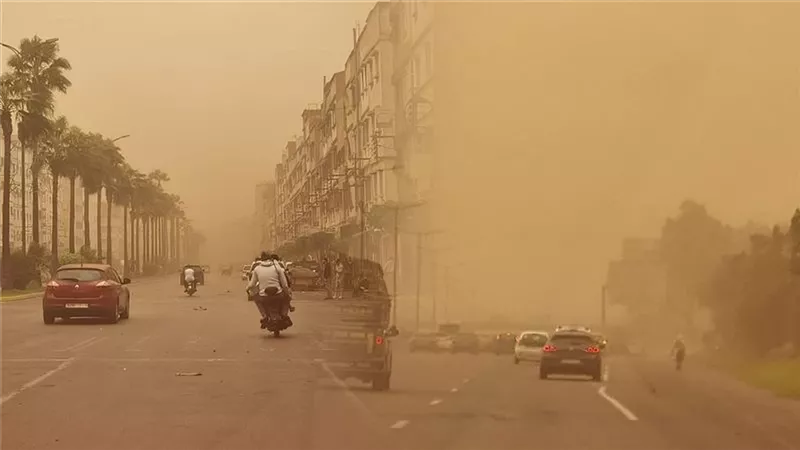 ارتفاع كبير في درجات الحرارة ورياح محملة بالأتربة تضرب البلاد اليوم الثلاثاء