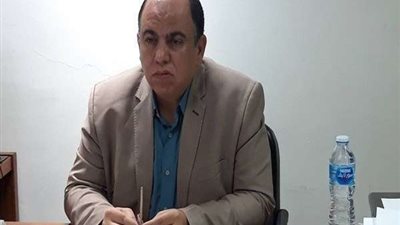 هشام يونس يرفض الاعتماد على الإضراب والاعتصام لعملية قيد الصحفيين