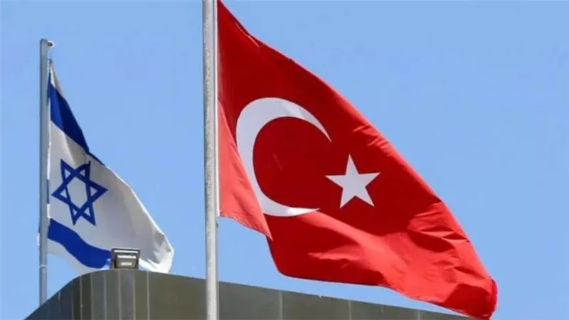 اتصالات سرية بين إسرائيل وتركيا لمنع التصعيد العسكري في سوريا
