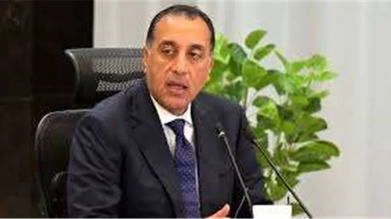 رئيس الوزراء يتفقد مستشفى منفلوط المركزي ويؤكد: الرئيس السيسي يتابع تطوير منظومة الصحة باستمرار
