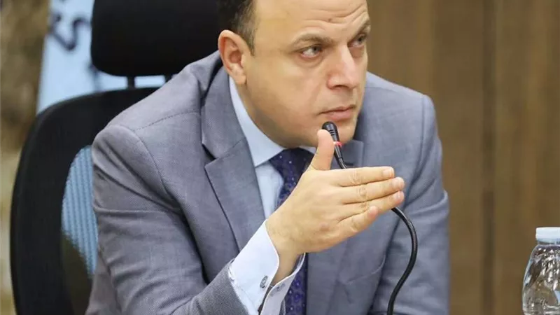 عقب اعتماده للتسعيرة الجديدة.. محافظ كفر الشيخ يعلن تشكيل غرغة عمليات لمتابعة المواقف ومنافذ بيع اسطوانات الغاز