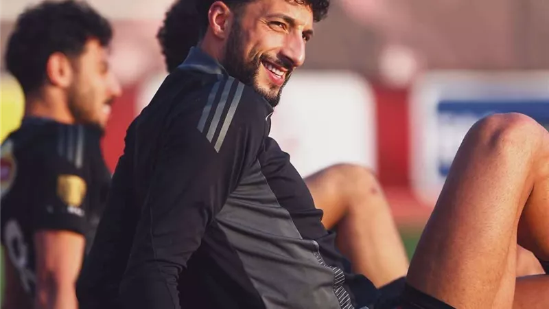 موعد مباراة الأهلي وبيراميدز والقنوات الناقلة لها