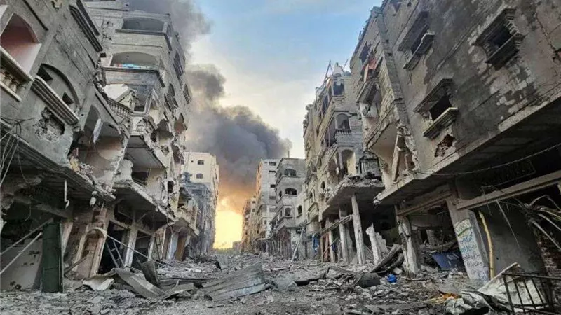 الاحتلال يدمر مستشفى المعمداني وحماس تصفها بجريمة العصر