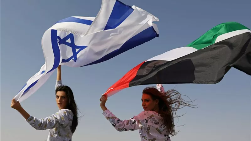 عيد فصح مجيد.. السفارة الإماراتية في تل أبيب تهنئ إسرائيل بحلول عيد الفصح اليهودي
