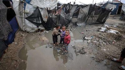 إعلام فلسطيني: الجيش الإسرائيلي يعمل على تقسيم قطاع غزة وضم الأراضي