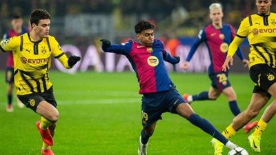 قبل مواجهة الليلة بدوري الأبطال.. بوروسيا دورتموند يبحث عن فوزه الأول على حساب برشلونة