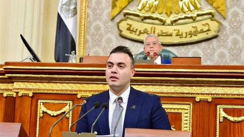 خاص.. أحمد البنا: موقف الرئيس عبد الفتاح السيسي مُشرفًا لمصر أمام العالم
