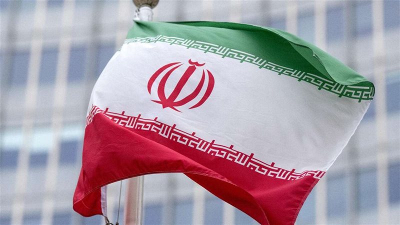 العلم الإيراني