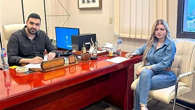 بعد «شاى بالياسمين» ياسمين الخطيب تعلن تعاقدها مع «الشمس»
