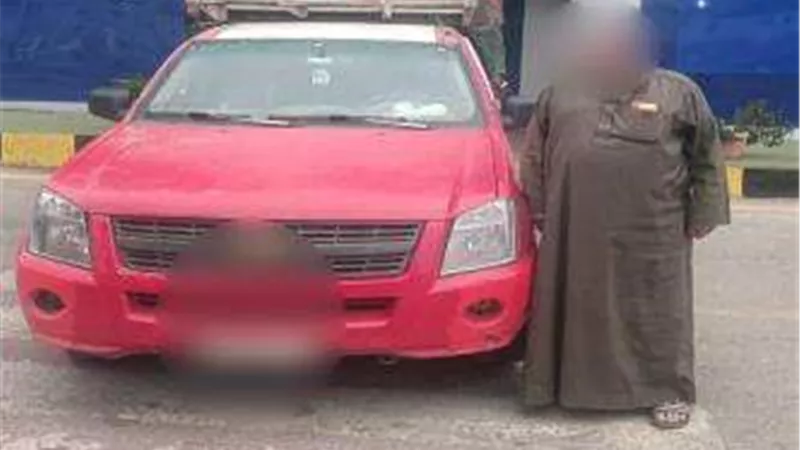 ضبط سائق بتهمة تعريض حياة الأطفال للخطر بعد تحميلهم فوق سيارة نقل بالشرقية