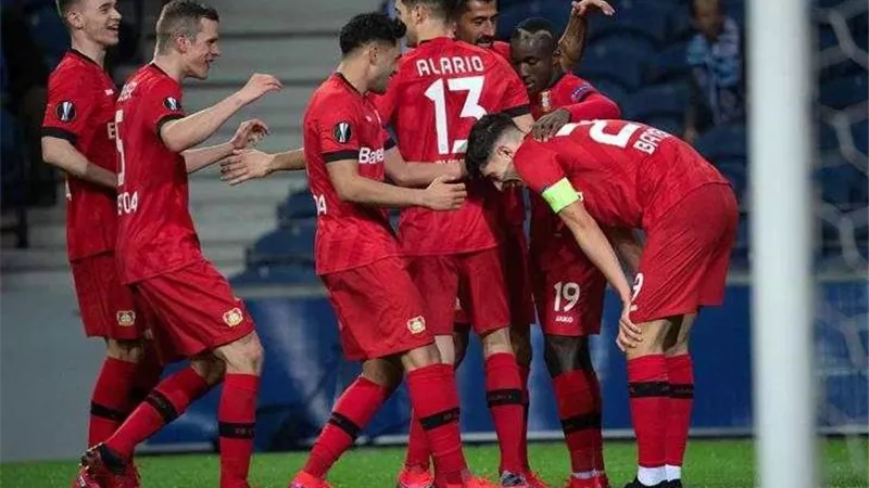 الدوري الألماني.. موعد مباراة ليفركوزن وأوجسبورج والقنوات الناقلة
