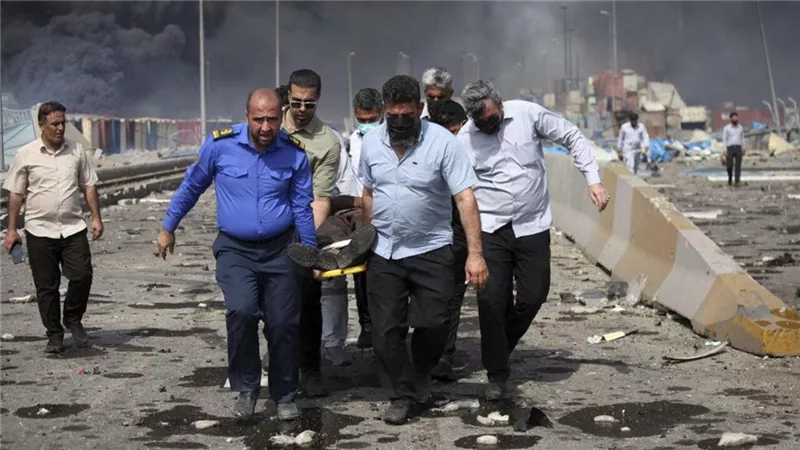 مصرع 25 شخص وإصابة 800 آخرين حصيلة ضحايا انفجار ميناء رجائي في إيران