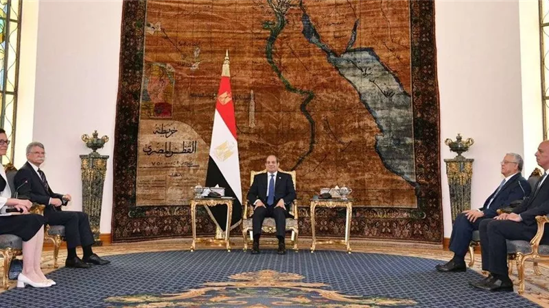 السيسي يستقبل لازلو كوفير رئيس البرلمان المجري