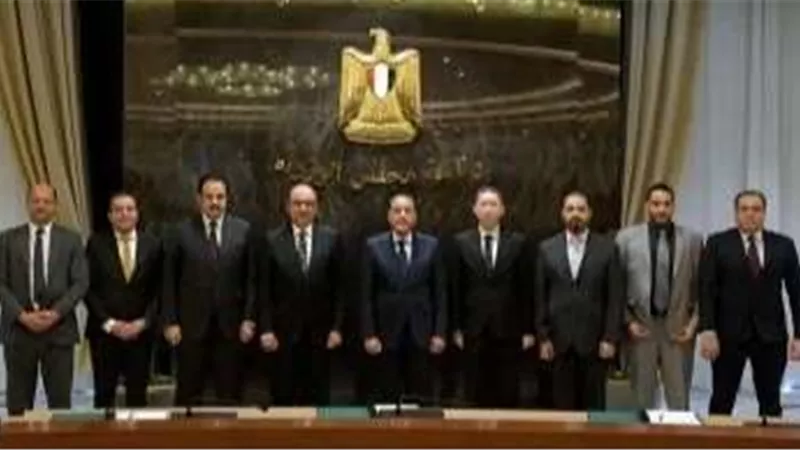 رئيس الوزراء يشهد توقيع اتفاقية مشروعين صناعيين لإعادة التدوير في كفر الدوار