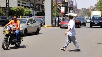 حالة الطقس اليوم الثلاثاء.. حرارة مرتفعة ورياح نشطة وأجواء صيفية مبكرة