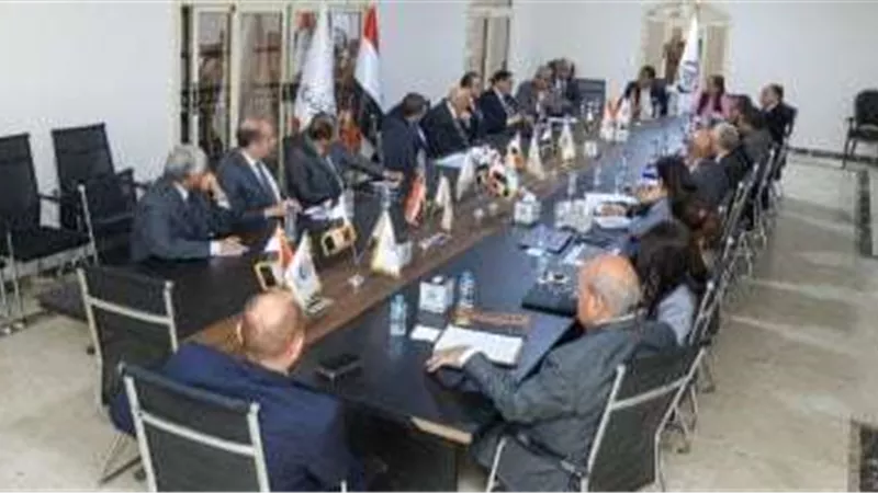 حزب الجبهة الوطنية يوفر أكثر من 200 فرصة عمل للشباب بمحافظات مصر